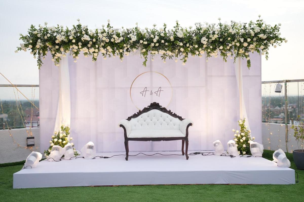 Fort Manor Thiruvananthapuram Bagian luar foto